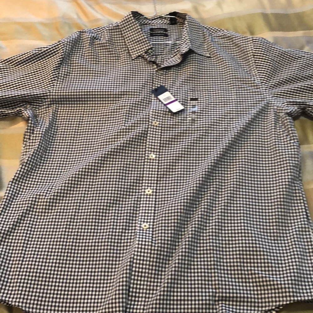 Van Heusen button up